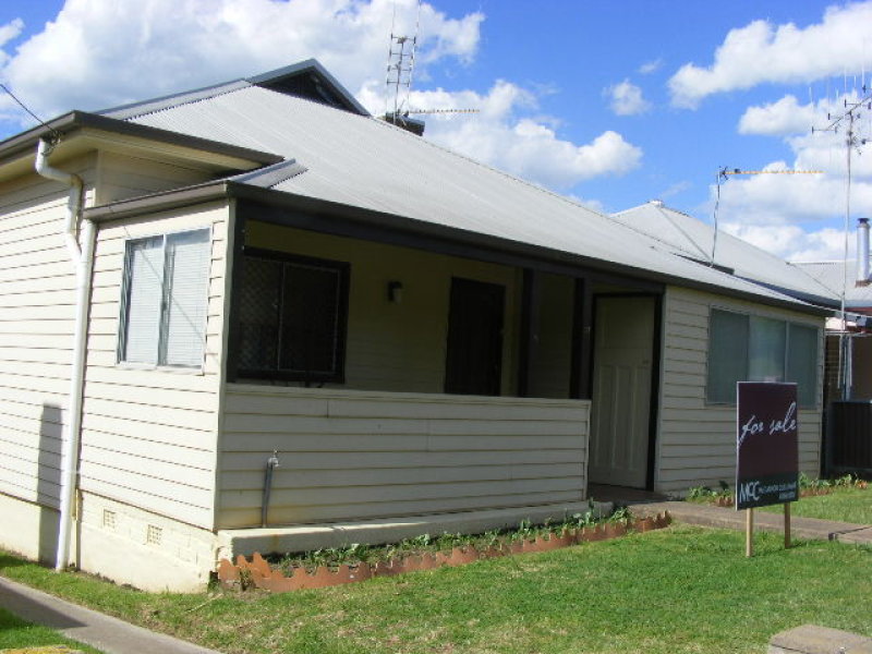 53 Riddell Street, Molong, NSW 2866 Property Details