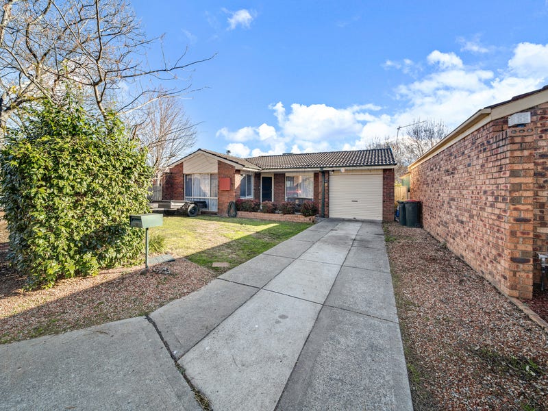 8 Luckman Place, Banks, ACT 2906 House for Sale