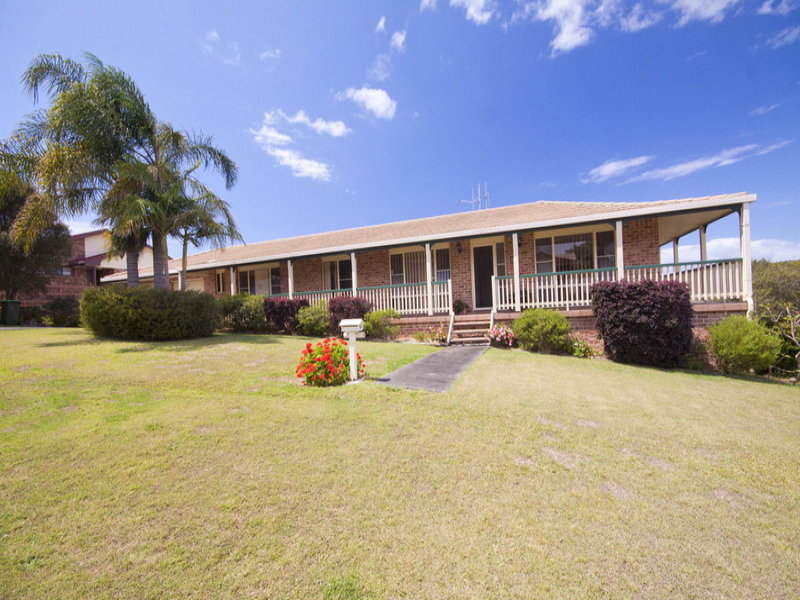 61 Pioneer Drive, Forster, NSW 2428
