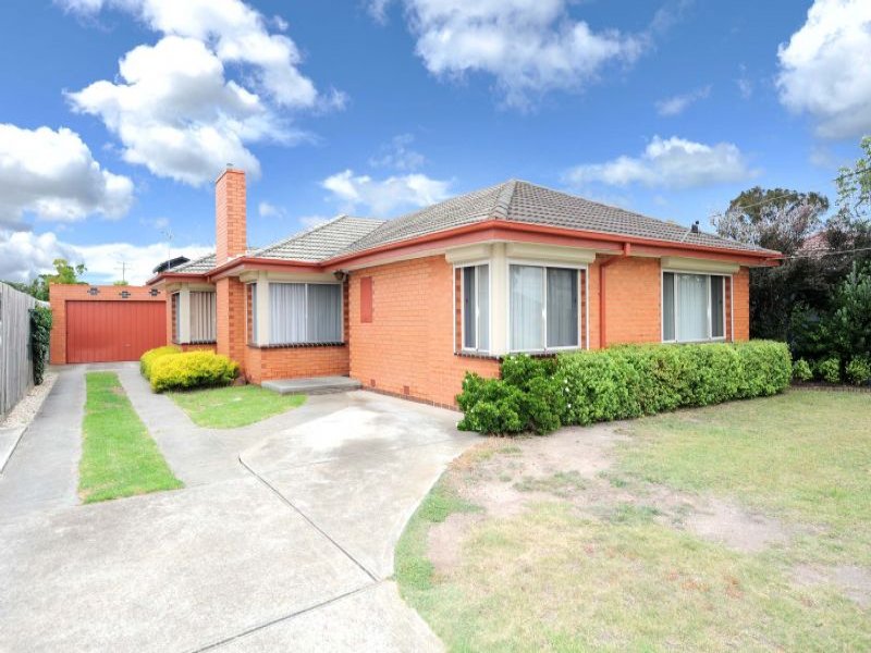 6 Archer Court, Gladstone Park, VIC 3043