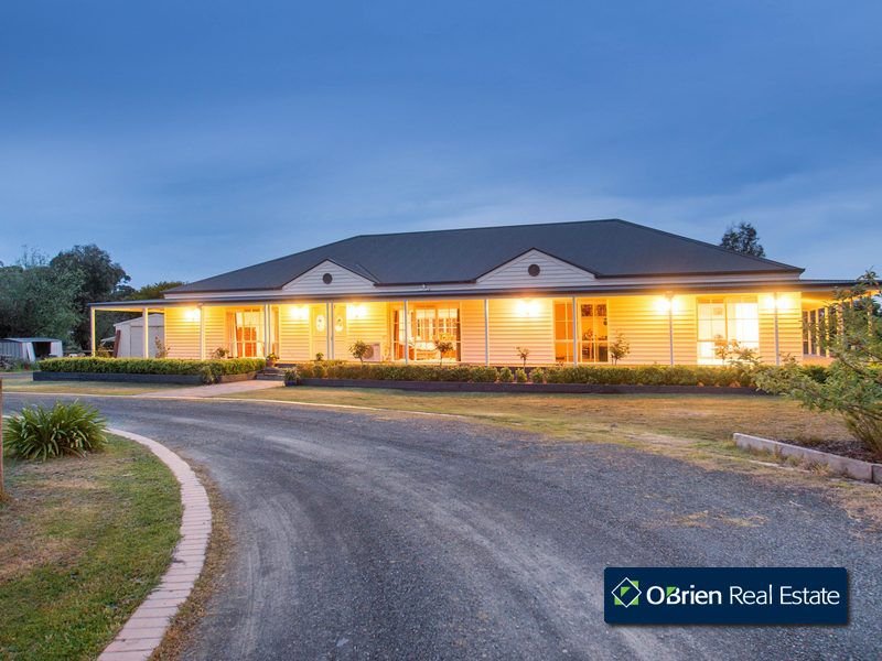 876 North Road, Pearcedale, Vic 3912 Property Details