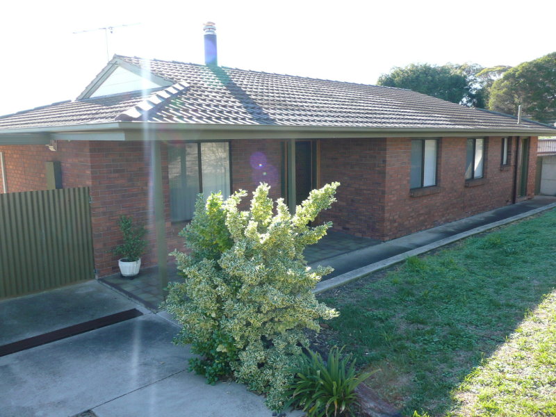 13 South Terrace, Meningie, SA 5264 Property Details