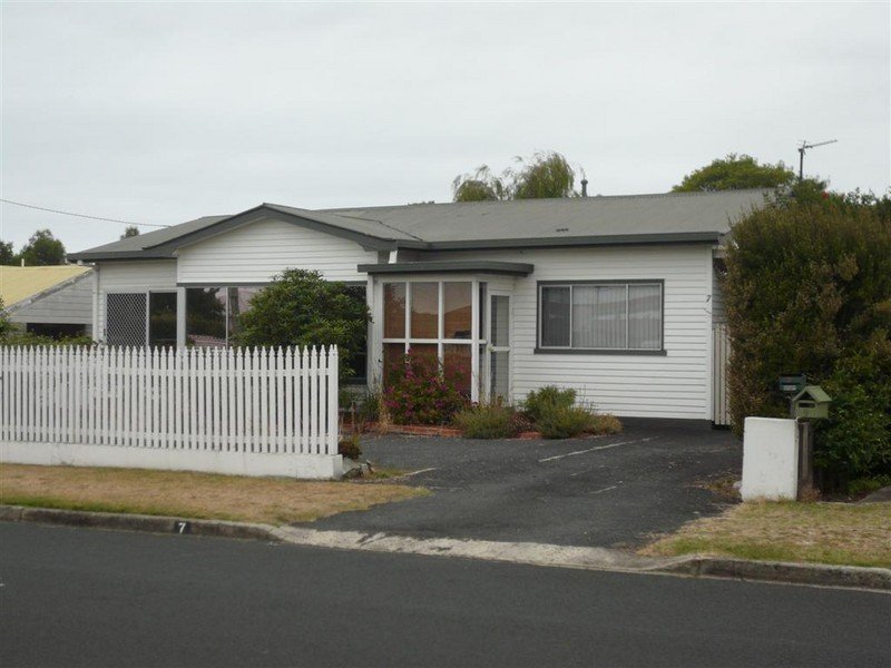 7 Lloyd Street, Ulverstone, Tas 7315 Property Details