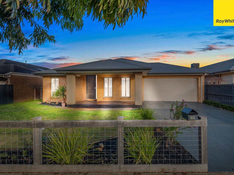 29 Benalla Avenue, Eynesbury, VIC 3338