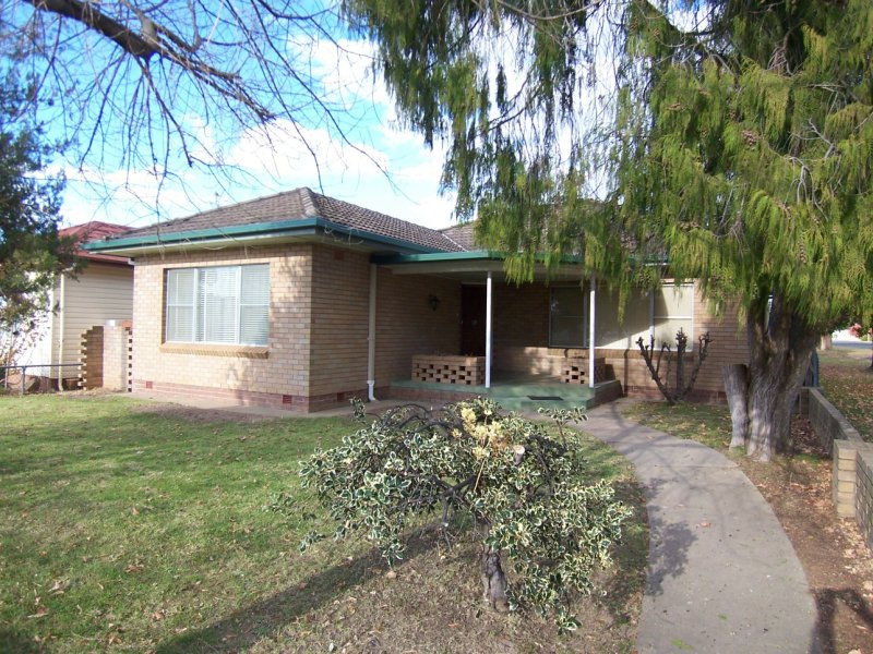 134 Thompson Street, Cootamundra, NSW 2590