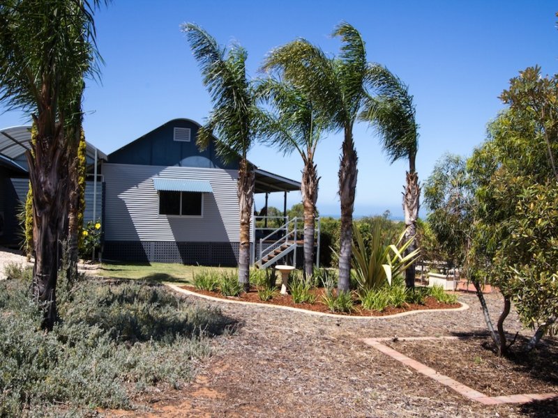 18 Glassford Vista, Glenfield, WA 6532 Property Details