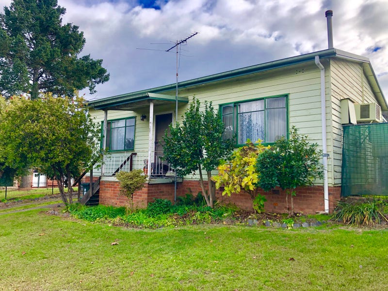 23 Mitchell Avenue, Khancoban, NSW 2642 Property Details