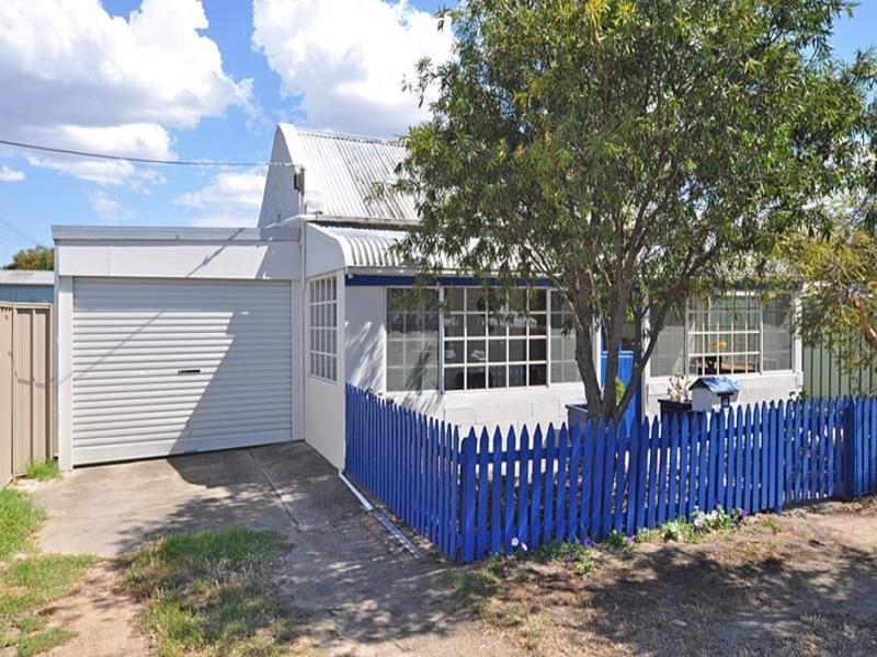 18 Gardiner Street, Goolwa, SA 5214 Property Details