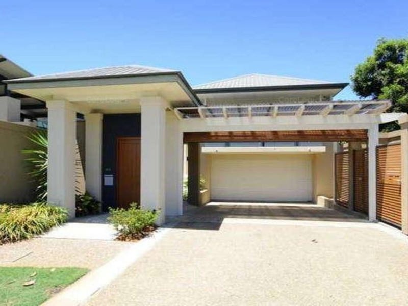 801 Glades Drive, Robina, Qld 4226 Property Details