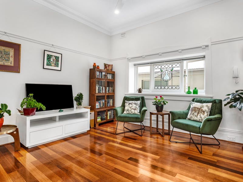 4/28 Carr Street, Coogee, NSW 2034 - Property Details