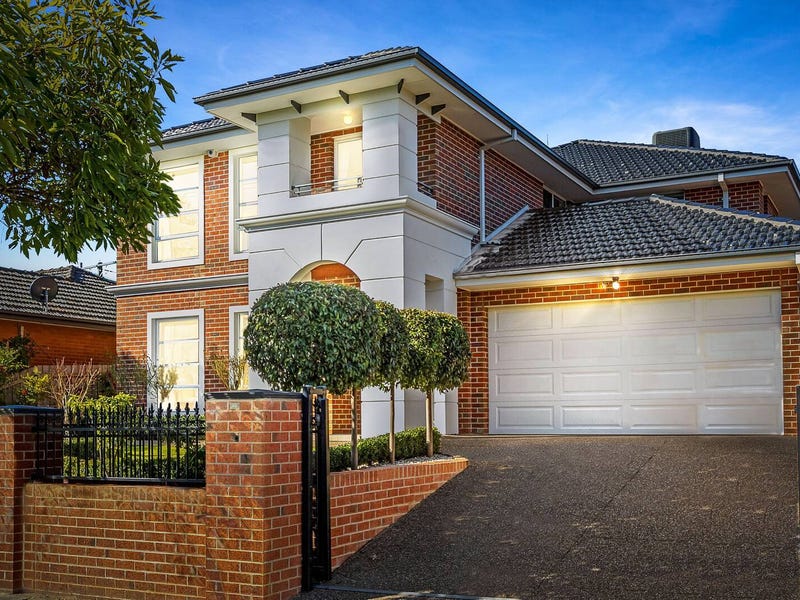 218 Dorking Road, Box Hill North, VIC 3129