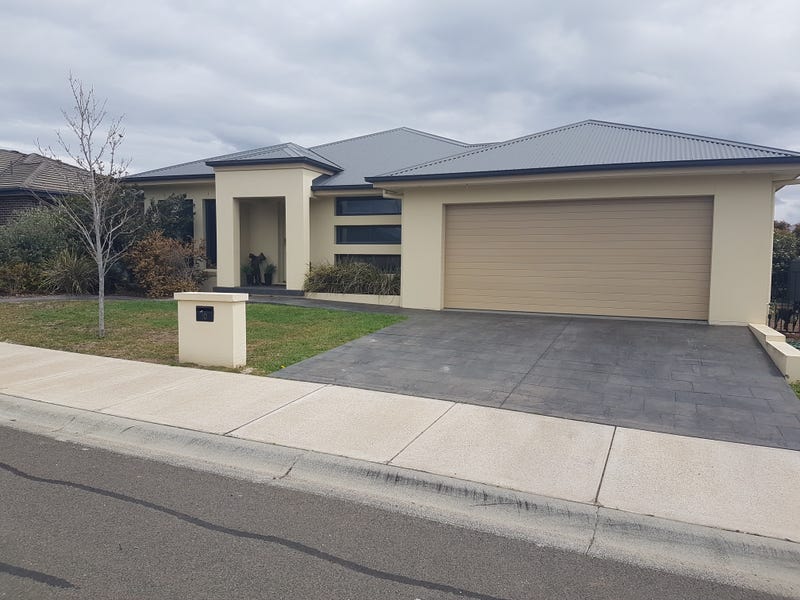 10 Riesling Road, North Tamworth, NSW 2340