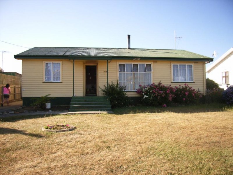 69 Hargrave Crescent, Mayfield, Tas 7248 Property Details