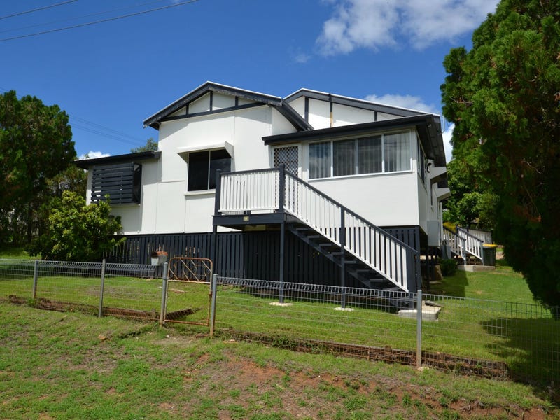 23 Coates Street, Mount QLD 4714