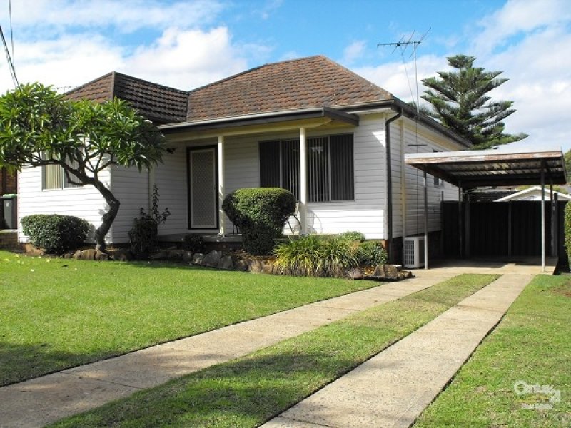 46 Denman Road, Hall, NSW 2198
