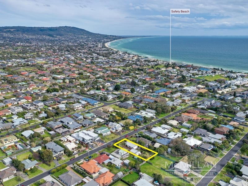 21 Davies Street, Safety Beach, VIC 3936