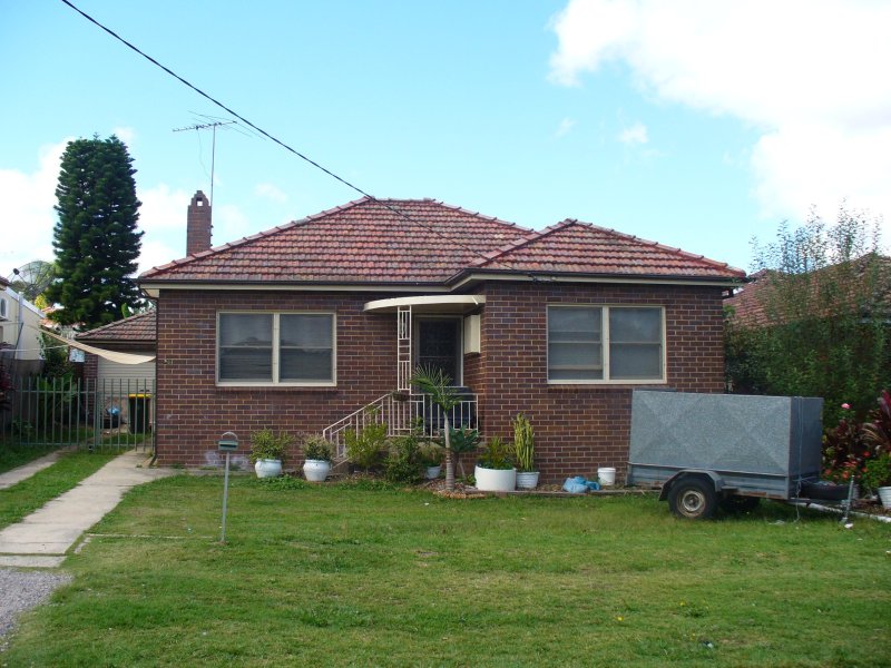 36 Napoleon Street, Riverwood, NSW 2210