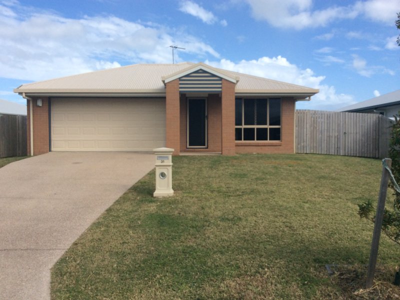 31 Dickens Avenue, Ooralea, QLD 4740