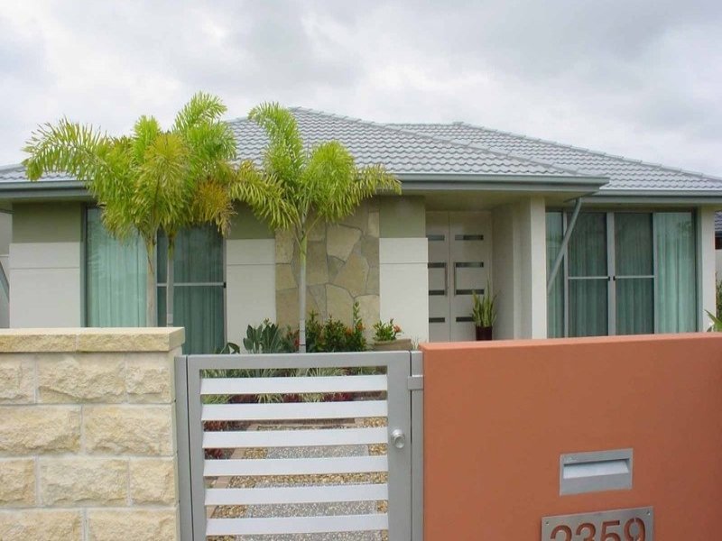 2359 Gracemere Drive, Hope Island, QLD 4212