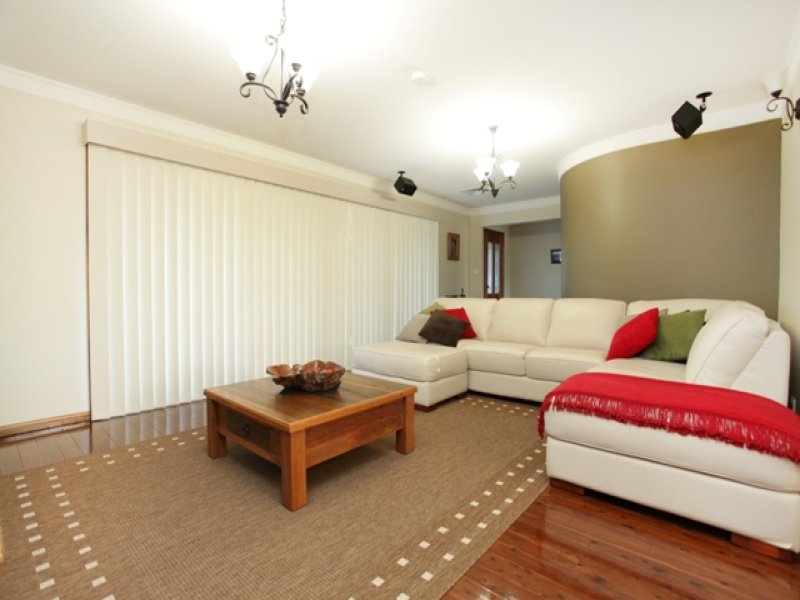 11 Leslie Court, Werrington County, NSW 2747