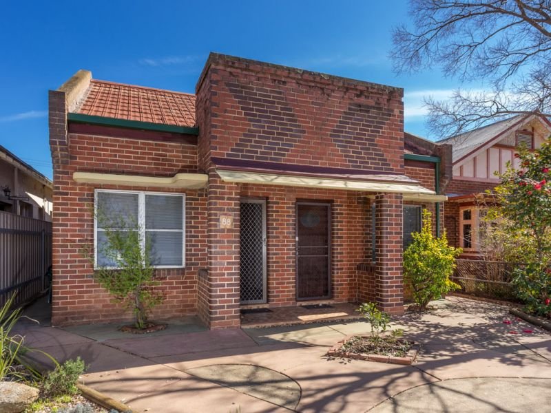 88 Peter Street, Wagga Wagga, NSW 2650
