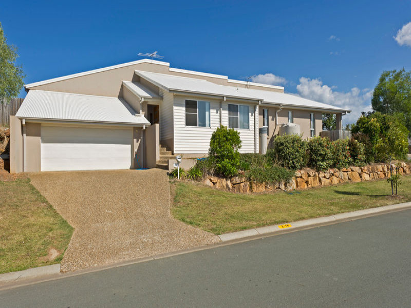 2/14 Paris Parade, Ormeau, Qld 4208 Property Details