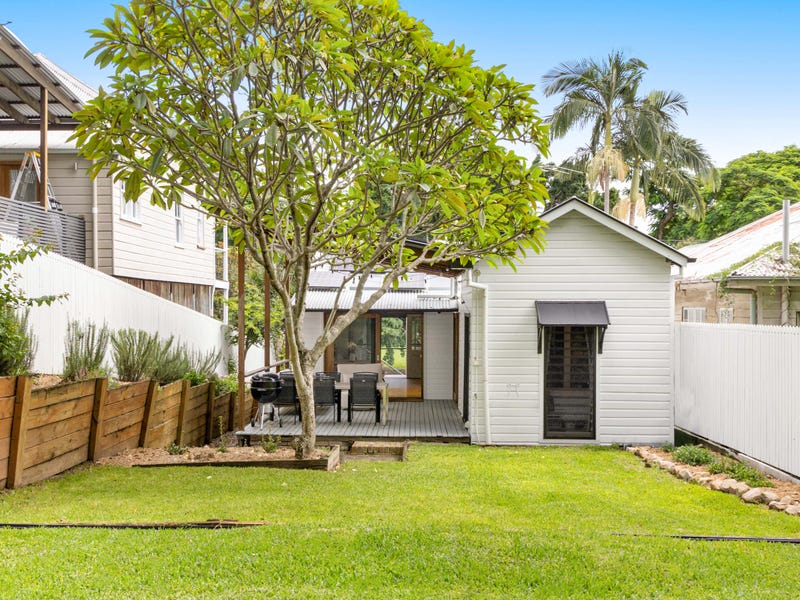 143 Empress Terrace, Bardon, Qld 4065 House for Sale