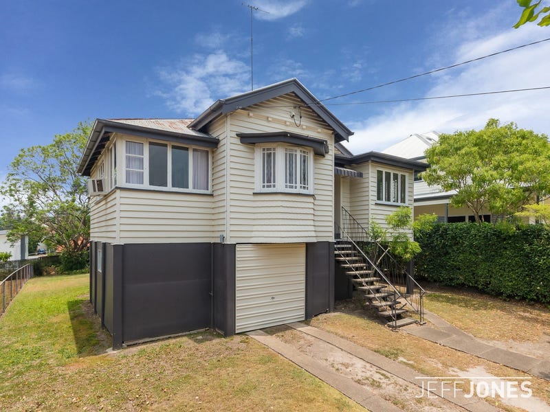 27 Pelham Street, Coorparoo, Qld 4151 Property Details