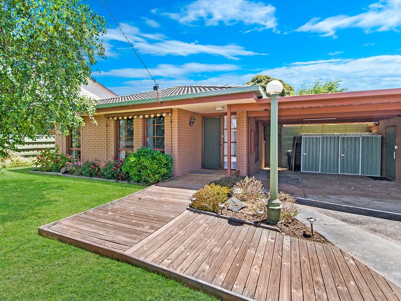 11 Glenview Drive, Warrnambool, Vic 3280 Property Details