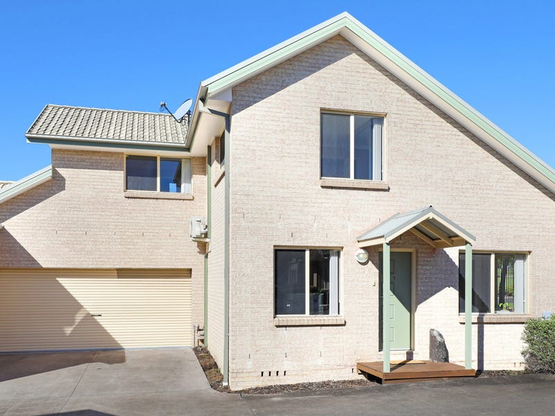 1/4 Forest Grove Drive, Kanahooka, NSW 2530