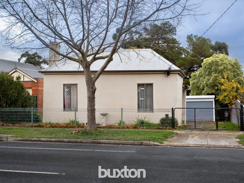14 Queen Street S, Ballarat East, VIC 3350