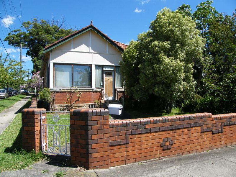 18 Buffalo Road, Gladesville, NSW 2111 Property Details