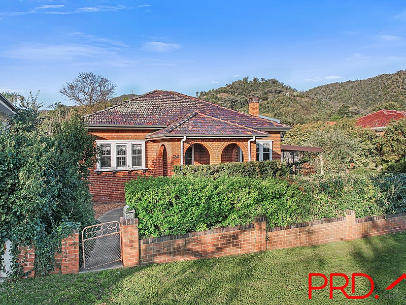 24 Raglan Street, Tamworth, NSW 2340 Property Details