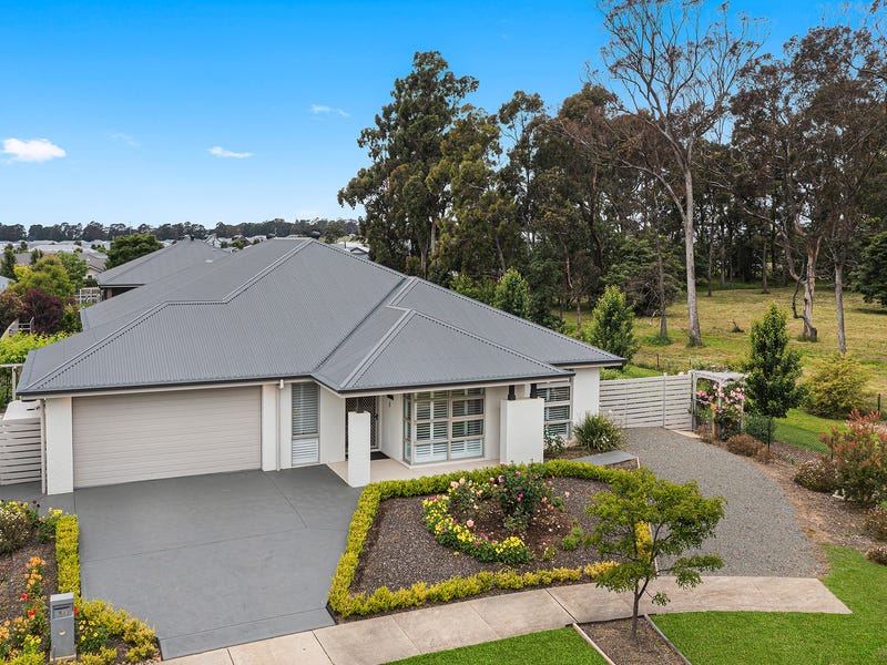 19 Connolly Close, Renwick, NSW 2575 Property Details