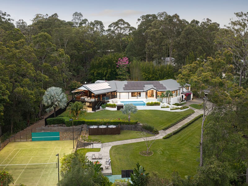 5 Bedroom Properties for Sale in Buderim, QLD 4556 (+1 location) Pg. 2 ...