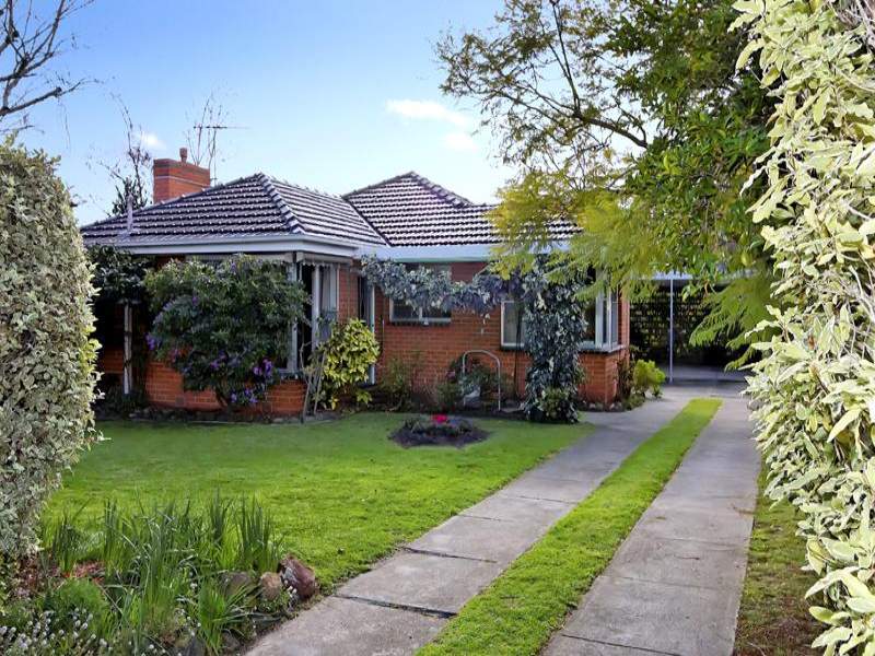 1 London Street, Bentleigh, Vic 3204 Property Details