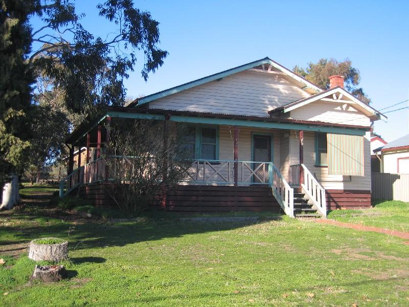 25 HERRIOT STREET, Heathcote, Vic 3523 Property Details