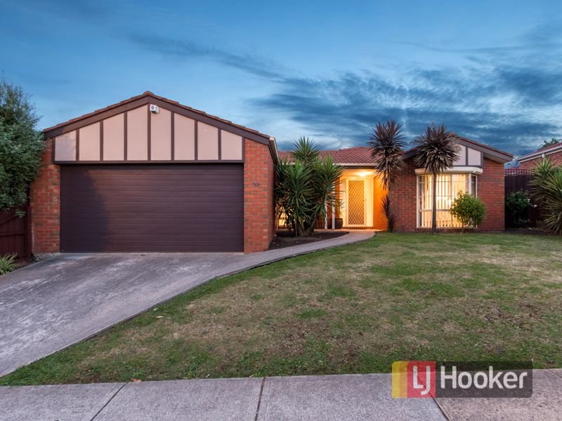53 Bemersyde Drive, Berwick, VIC 3806