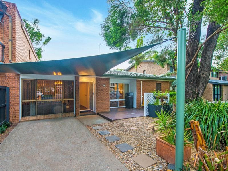 2/18 Elliott Street, Surfers Paradise, QLD 4217