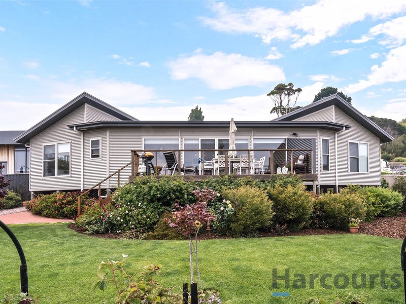 12b Seaside Cres Penguin Tas 7316 Realestate Com Au