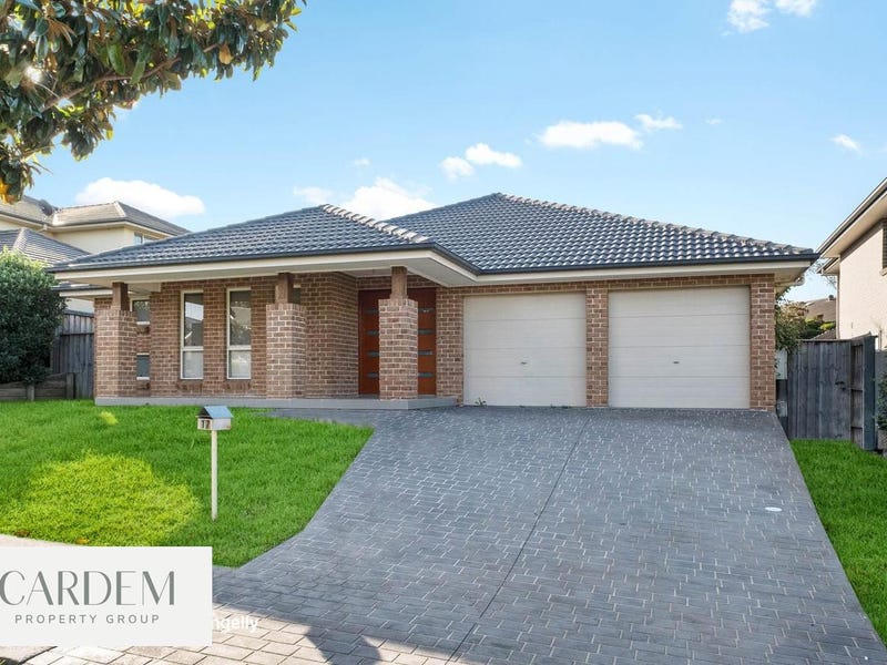 17 Bridgewater Boulevard, Camden Park, NSW 2570