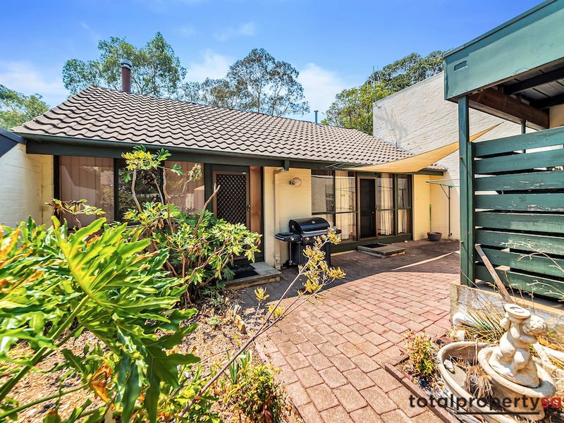 11 Cornish Place, Holder, ACT 2611 Property Details