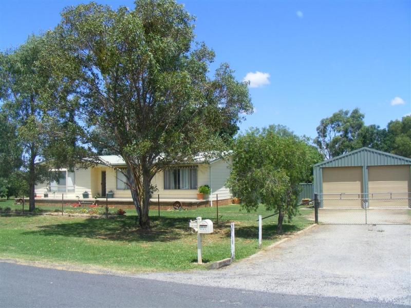 6 Fishburn Street, Cowra, NSW 2794 Property Details