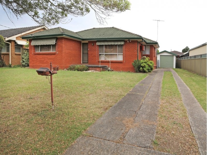 15 Thompson Avenue, Richmond, NSW 2753 Property Details