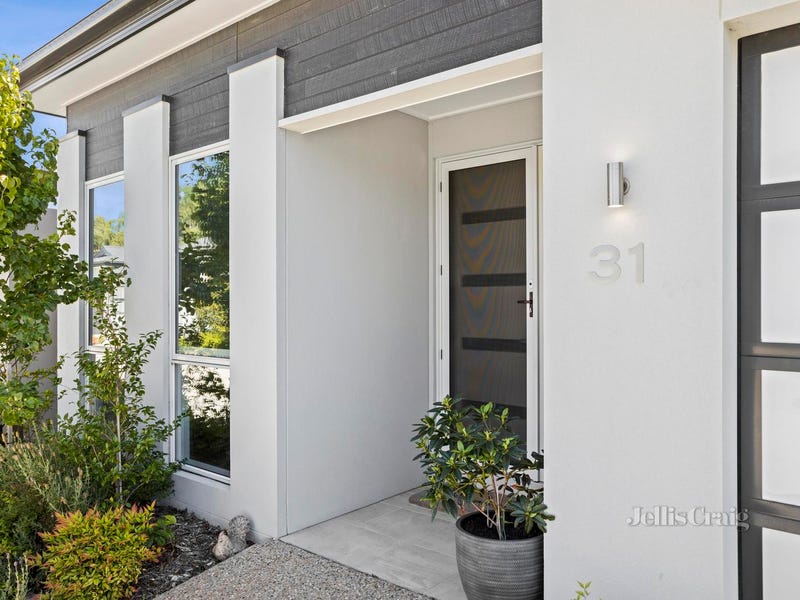 31 Gemlife/1849 Mount Macedon Road, Woodend, Vic 3442 House for Sale