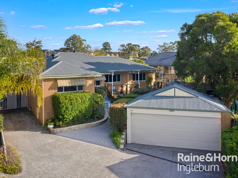 11 Salamaua Place, Glenfield, NSW 2167 House for Sale