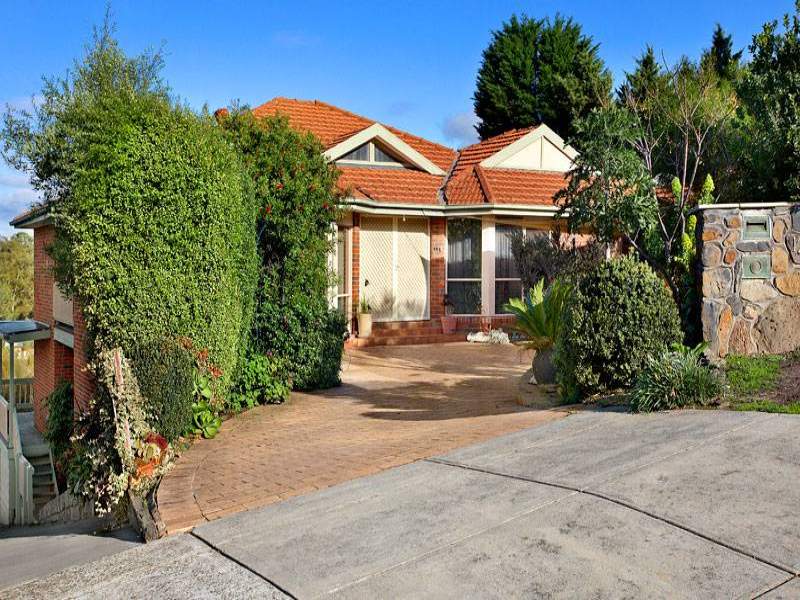 12 Laurel Hill Drive, Eltham North, VIC 3095