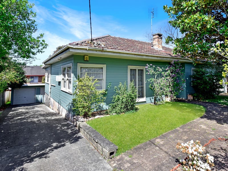 215 Gertrude Street North Gosford Nsw 2250