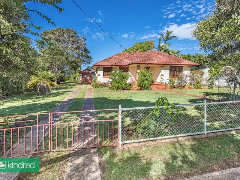 19 Herbert Street, Scarborough, QLD 4020