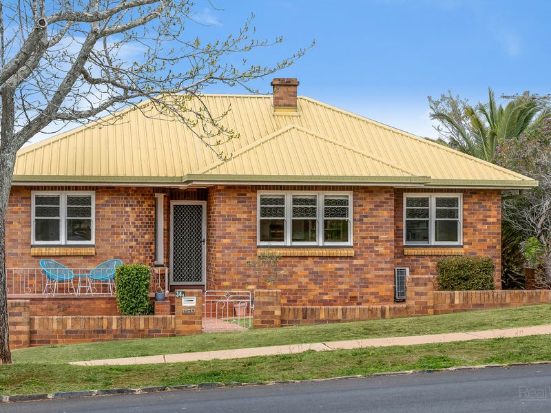 34A Ramsay Street, South Toowoomba, Qld 4350
